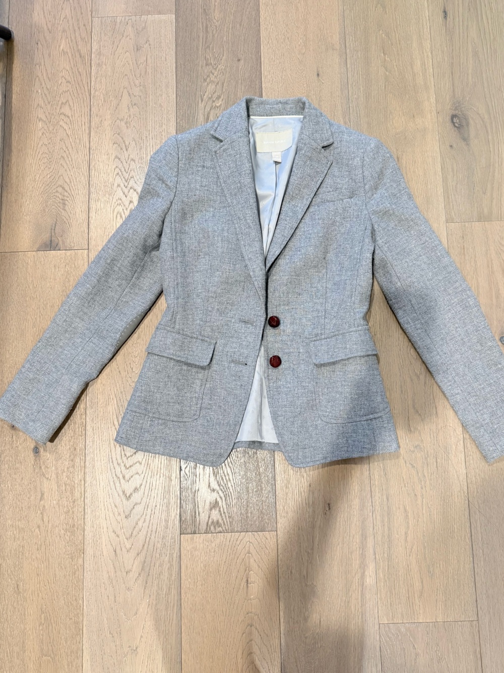 Banana Republic Women’s Flannel Light Gray Blazer with Contrast Buttons